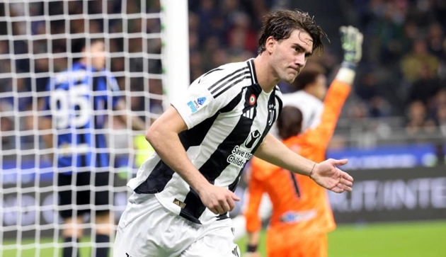 AC Milan không đáp ứng được vấn đề lương thưởng của Dusan Vlahovic.