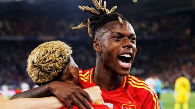 Bayern Munich nhắm Nico Williams thay thế Leroy Sane
