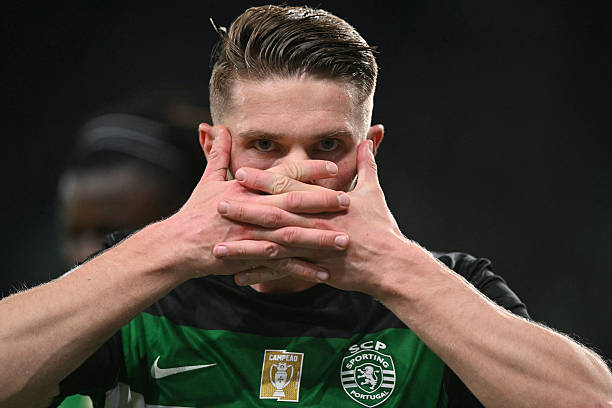 Viktor Gyokeres dọa "đình công", Sporting sẽ xử lý như vụ Bruno Fernandes?