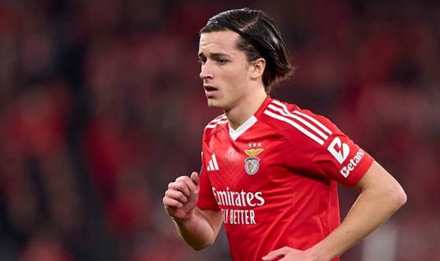 Real Madrid đặt Alvaro Carreras vào tầm ngắm.