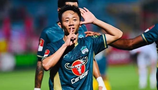 Châu Ngọc Quang nhiều khả năng sẽ chuyển sang khoác áo Ninh Bình.