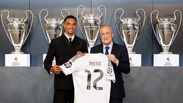Trent Alexander-Arnold chính thức ra mắt Real Madrid.