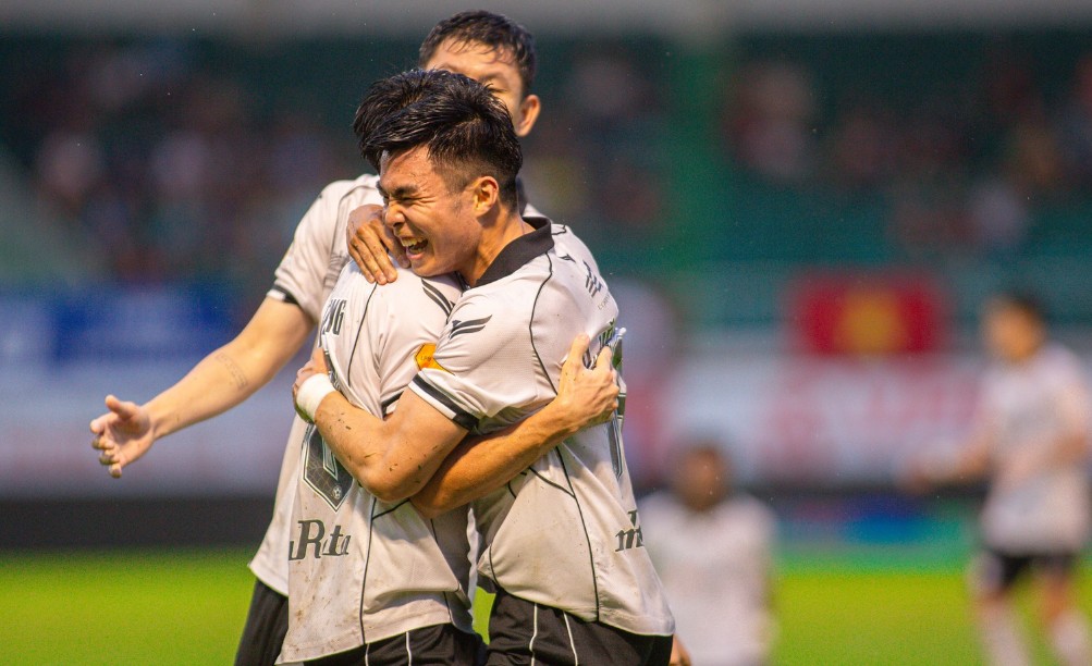 Đà Nẵng cần chiến thắng trước Hà Tĩnh để nuôi hy vọng trụ lại V-League. Ảnh: CLB Đà Nẵng.