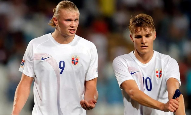 Bóng đá Na Uy sắp có thêm một tài năng sau Haaland và Odegaard