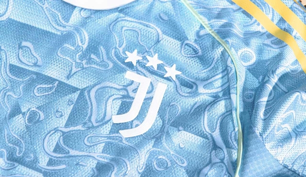 Juventus ra mắt áo đấu sân khách mùa giải 2025/2026
