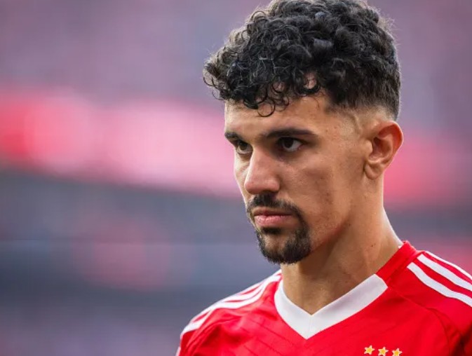 Chelsea quyết chiêu mộ trung vệ Thomas Araujo từ Benfica