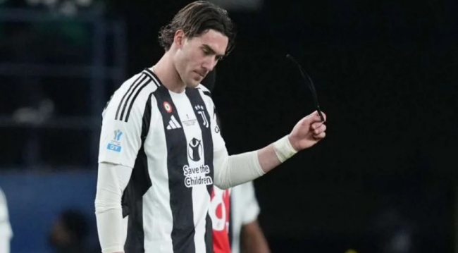 Juventus tái thiết hàng công: Vlahovic rời đi; Gyokeres là mục tiêu số một