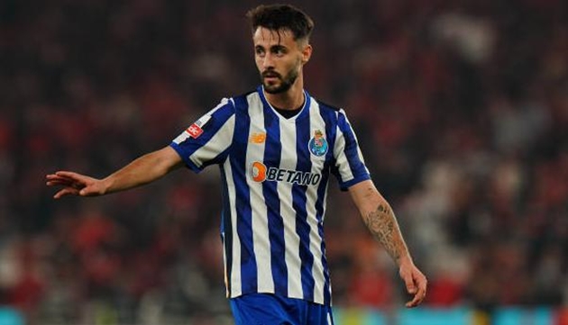 Arsenal ra giá 35 triệu, Porto chùn bước vụ Fabio Vieira
