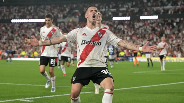 Cầu thủ Argentina trở thành ngọc thô tiếp theo chơi bóng cho Real