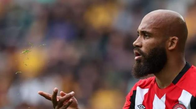 Bryan Mbeumo lưỡng lự giữa MU và Tottenham