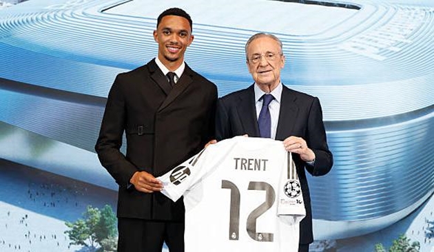 Trent Alexander-Arnold vừa ra mắt Real Madrid cách đây ít ngày.