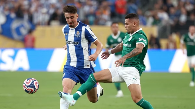 Palmeiras bất lực trước "người nhện" Claudio Ramos của FC Porto