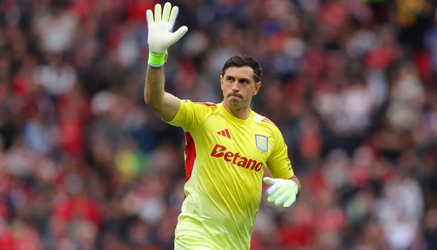 Emiliano Martinez sẽ gia nhập Man United?