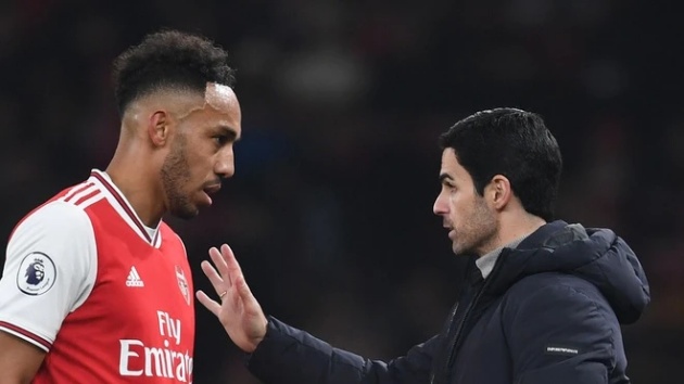 Aubameyang và Arteta.