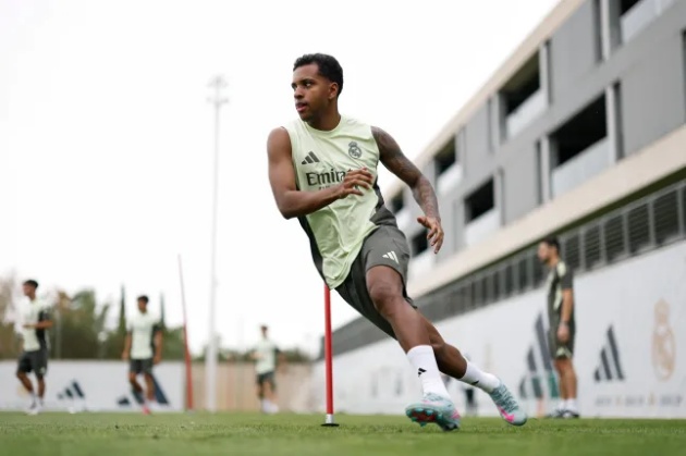 NÓNG! Rodrygo có động thái rõ ràng trước lời mời từ Arsenal