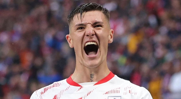 RB Leipzig ra giá bán Benjamin Sesko