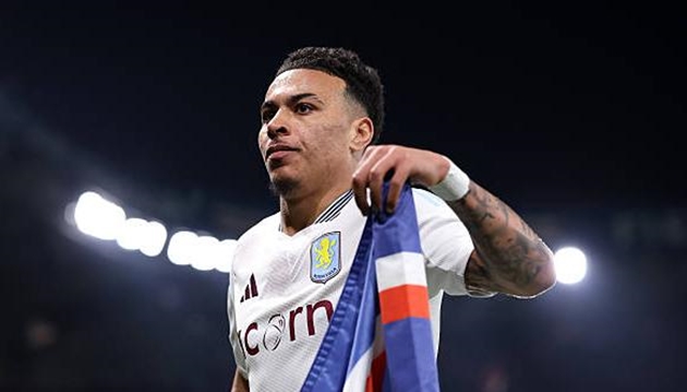 Arsenal và cơ hội vàng với Morgan Rogers: "Nút thắt" từ luật tài chính