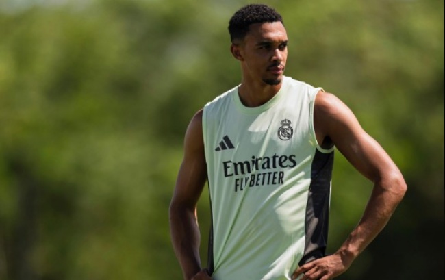Từ Liverpool đến Real Madrid: Alexander-Arnold liệu có tái lập được đẳng cấp?