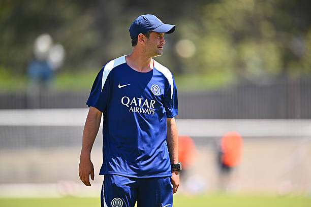 Chivu có những dấu ấn đầu tiên.
