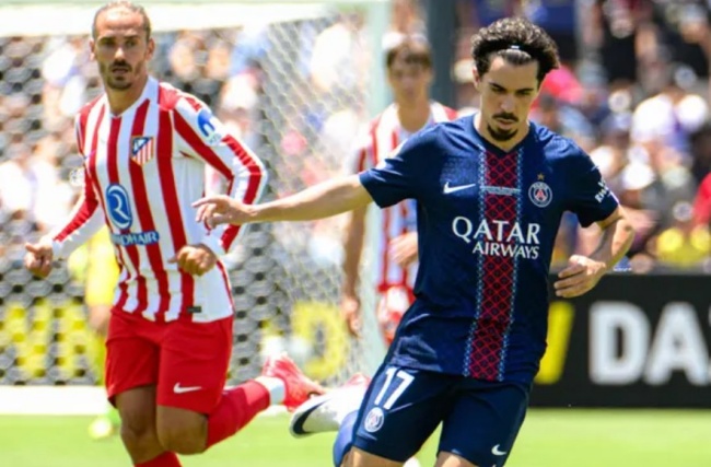 Vitinha thi đấu thăng hoa trước Atletico Madrid.