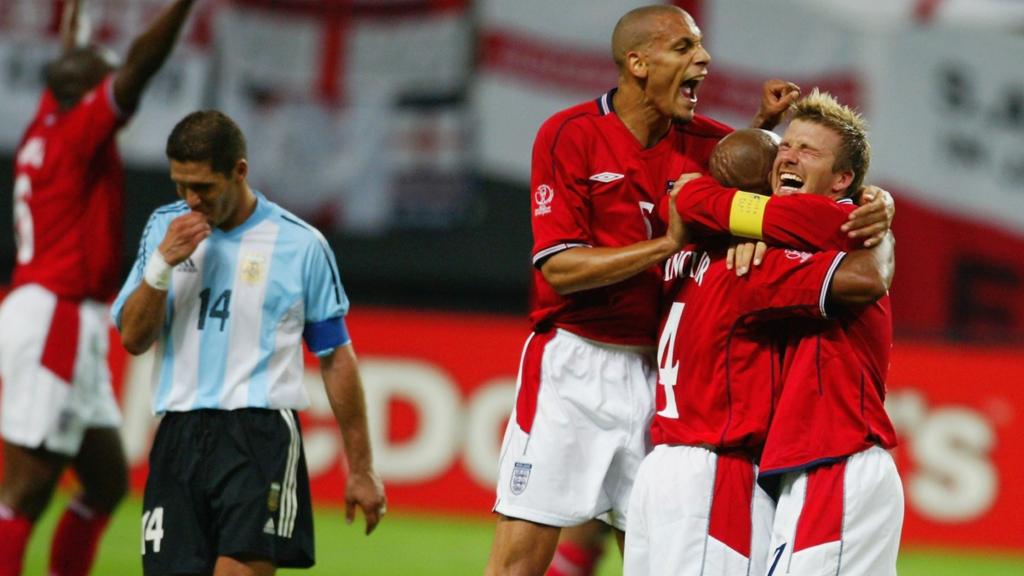 Đội tuyển Anh phục thù trước Argentina tại World Cup 2002.