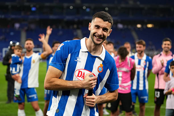 Đăng ký Garcia sẽ là một bài toán cho Barca.