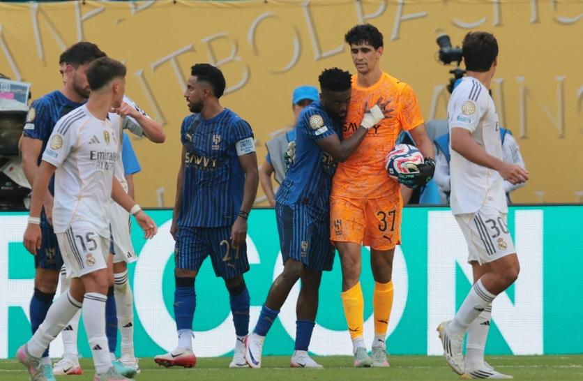 Thủ môn Yassine Bounou là người hùng của Al Hilal.