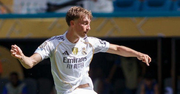Dean Huijsen: Điểm sáng hiếm hoi trong ngày Real Madrid "tự hủy"