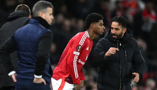 Ảnh minh họa cho bài viết về MU chốt tương lai Rashford hè 2025: Cunha - Mbeumo đến, số 10 hẹp cửa ở lại