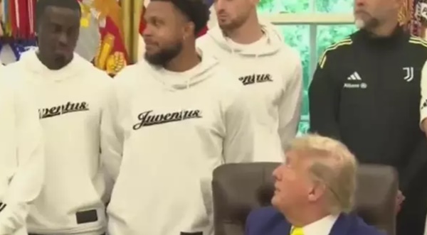 Phát ngôn khó xử của Trump khiến cầu thủ Juventus im lặng