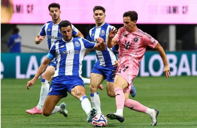 Porto thua ngược sau khi dẫn trước.