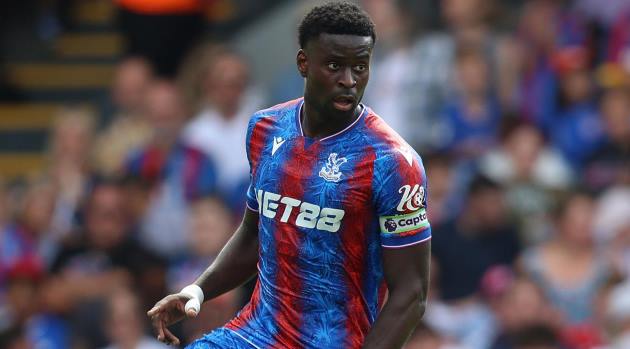 Liverpool nhắm Marc Guehi thay Quansah.
