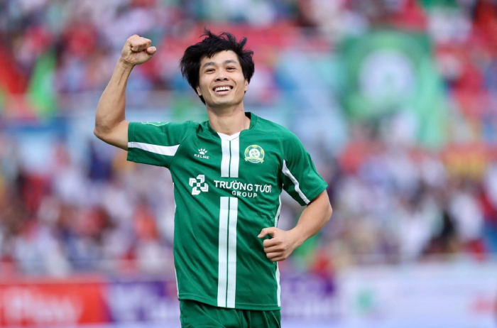Công Phượng đã sẵn sàng mang về tấm vé đá playoff V.League cho Bình Phước.