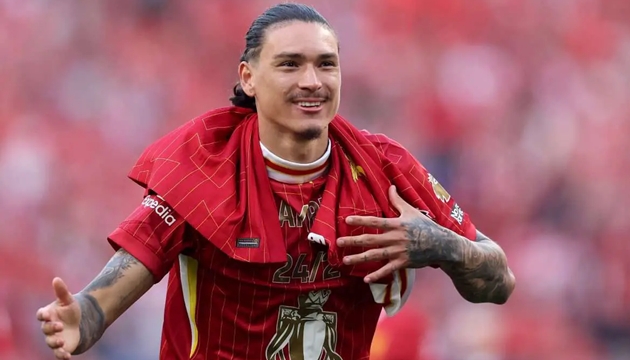 Bị Arne Slot phũ, Conte có biến Darwin Nunez thành "McTominay 2.0" tại Napoli?