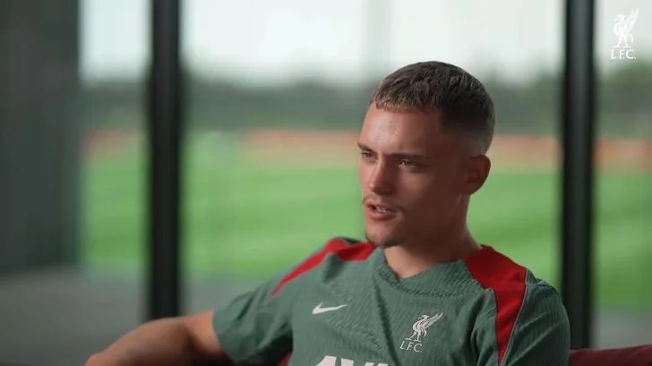 CĐV Liverpool phản ứng với bài phát biểu của Wirtz: “Nghe mà mê! Salah chắc chắn sẽ yêu thái độ này”
