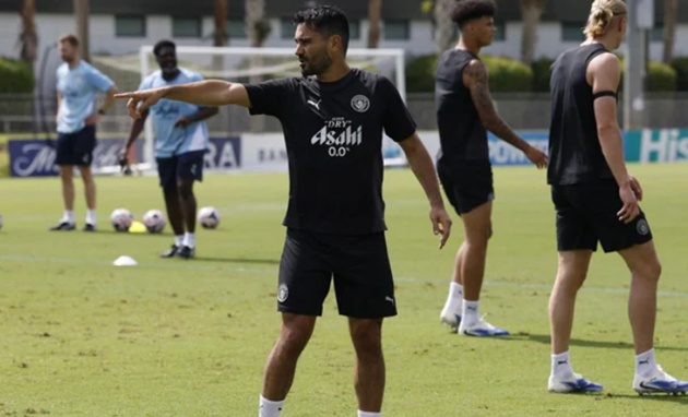 Gundogan đồng ý với Galatasaray, chờ quyết định từ Man City