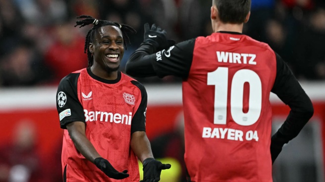 Wirtz: Frimpong rủ tôi gia nhập Liverpool