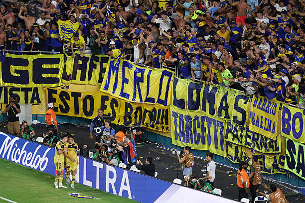 Các CĐV của Boca Juniors tạo nên bầu không khí ấn tượng.