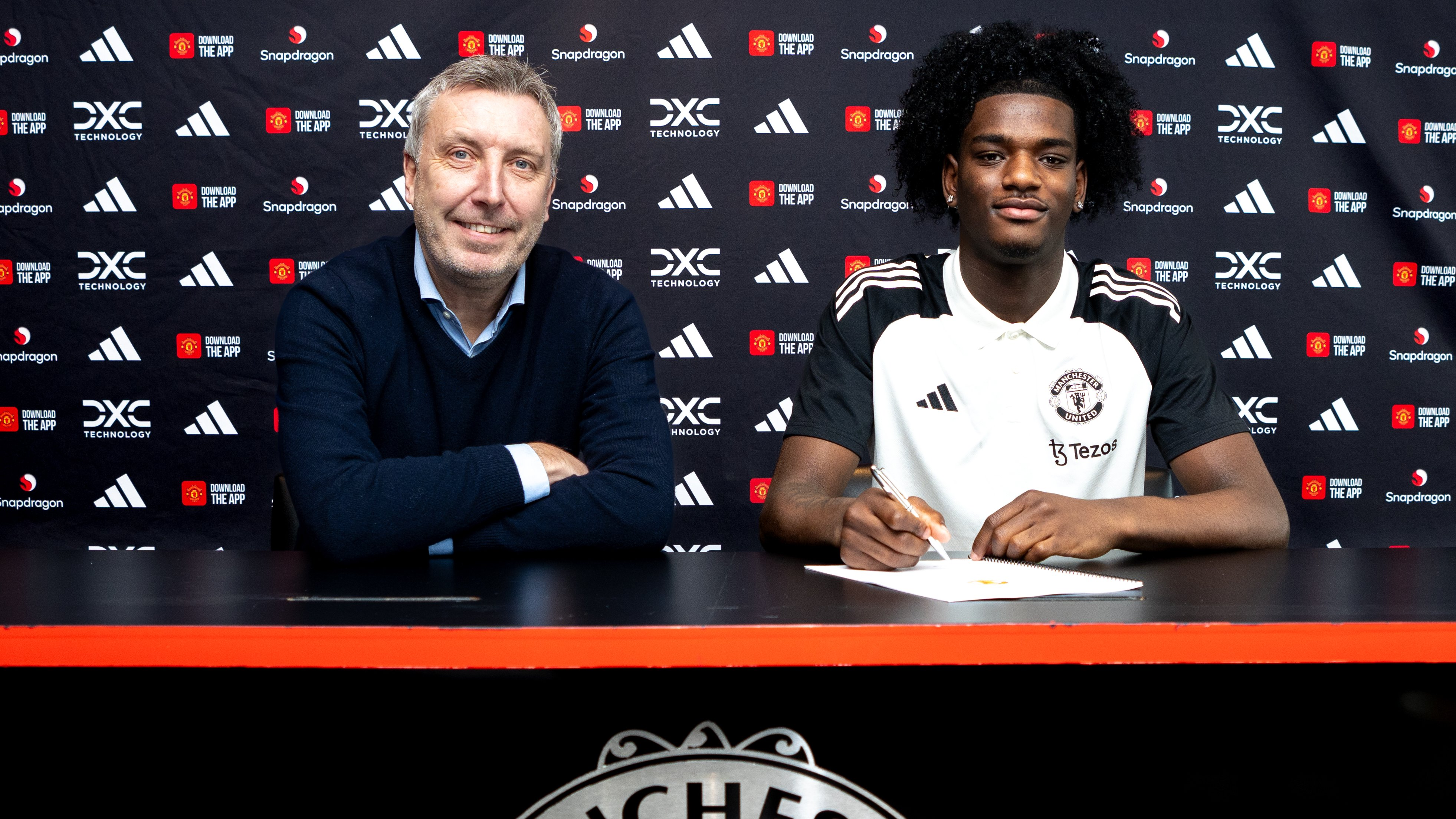Wilcox là người đưa Heaven về với Man Utd