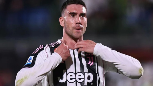 Vlahovic khước từ đại gia Trung Đông, mở cửa với Milan