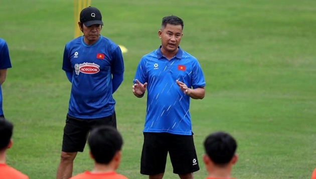Ông Đinh Hồng Vinh chia tay U23 Việt Nam