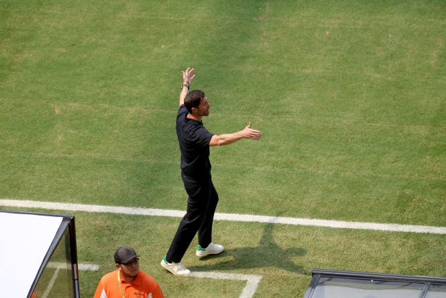 Real chạm trán Pachuca.