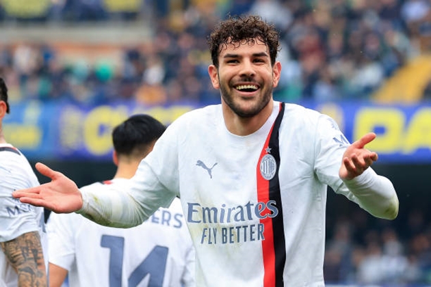 NÓNG! Al-Hilal đạt thỏa thuận với Milan, chờ cái gật đầu từ Theo Hernandez