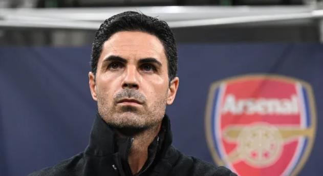 Gallas tin Arsenal cần Isak, không phải Gyokeres hay Osimhen