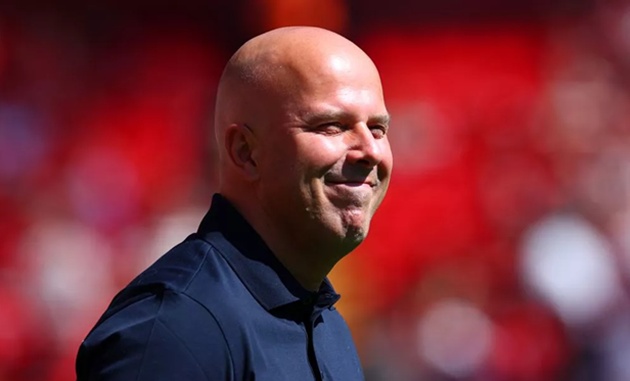 Wirtz, Frimpong, Kerkez – Liverpool trình làng đội hình tham vọng mùa 2025/26