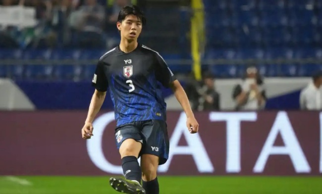 Here we go! Tottenham ký hợp đồng với Kota Takai