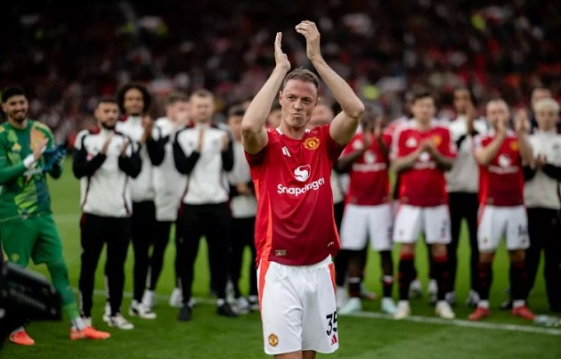 Jonny Evans sẽ đảm nhận vai trò mới tại Man Utd.