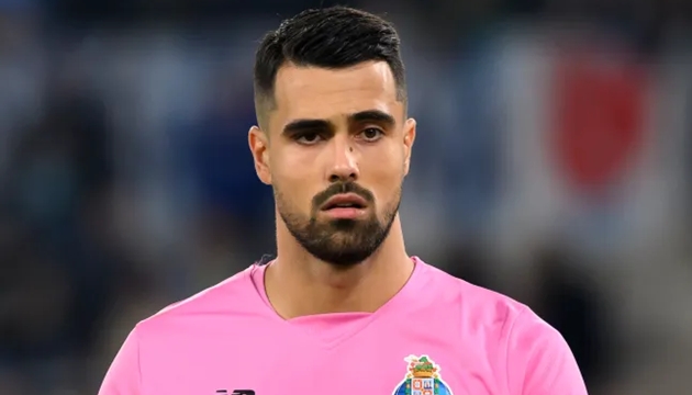 Diogo Costa "bật đèn xanh" cho Man Utd?