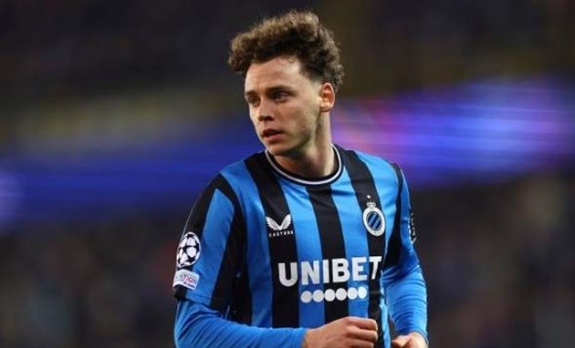 Maxim De Cuyper gây ấn tượng ở Club Brugge.