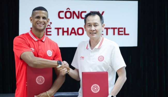 CHÍNH THỨC! Thể Công Viettel ký hợp đồng với tiền đạo Lucao